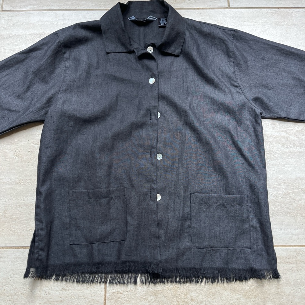 Jennifer & Grace Black Button-Up Linen blend Shirt with Fringe Hem size M